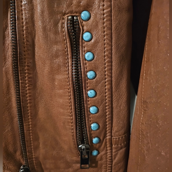 Maurtius NWT Leather Women's Turquoise Studded Leather Jacket Size S - Picture 4 of 15